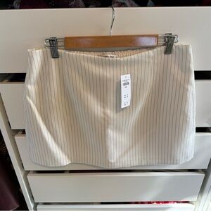 Abercrombie & Fitch Cream Pinstripe Mini Skirt
